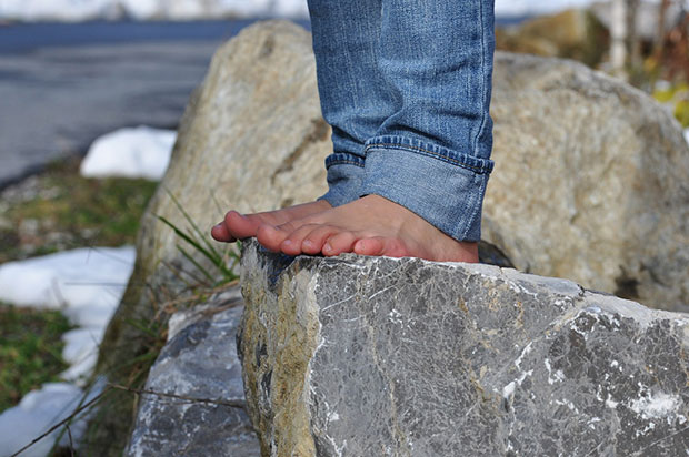 Barefoot on rock - stress relief tips list